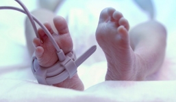 Em bé đầu tiên sinh ra trong vũ trụ sẽ chào đời 12 năm tới