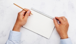 Người thuận tay trái có nguy cơ chết sớm, rối loạn tâm thần