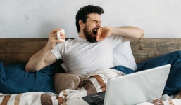 Lý giải hiện tượng ngáp lây từ người này sang người khác