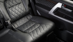 Vị trí ngồi an toàn nhất trên xe khiến bạn bất ngờ