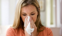 Tuyệt chiêu đối phó mũi bong chóc, ửng đỏ do sổ mũi