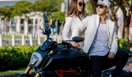 Vợ chồng Ưng Hoàng Phúc tình tứ bên nhau nhưng bà xã Kim Cương mới gây bất ngờ 