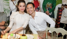 Được Kim Lý hộ tống, Hồ Ngọc Hà vẫn ngại ngùng khi 'múa rìu qua mắt thợ'