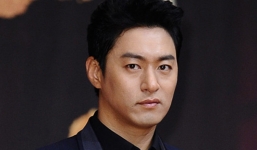 Joo Jin Mo khổ sở, nghẹt thở khi tin nhắn 'săn gái' bị lộ