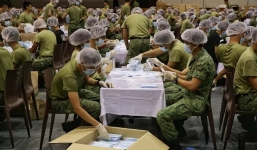 Phòng corona, 5,2 triệu khẩu trang được phát miễn phí cho người dân