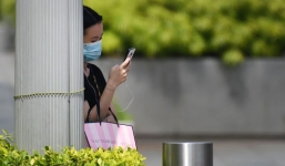 WHO: Ăn tỏi, súc miệng nước muối không ngăn được virus corona