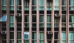 Bật điều hòa, đóng kín cửa để phòng virus corona hoàn toàn sai lầm