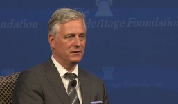 Cố vấn của Trump: Trung Quốc giấu dịch Covid-19 khiến thế giới phải trả giá