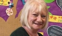 Hiệu trưởng tử vong vì Covid-19 khiến trường học phải đóng cửa