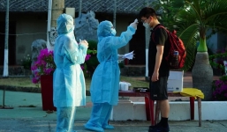 Khu cách ly trả phí tại TP.HCM hết phòng