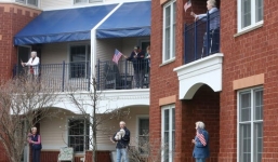 Số ca tử vong vì Covid-19 tại Mỹ vượt 1.000