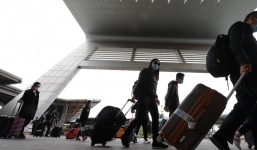 Khai man, trốn cách ly, 3 người đàn ông Hong Kong bị bỏ tù