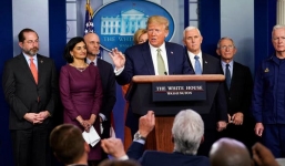 Mỹ bắt đầu bàn về đeo khẩu trang nơi công cộng