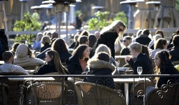 Quốc gia duy nhất tại châu Âu vẫn sống bình thường giữa đại dịch