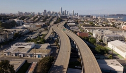 Chuyên gia Mỹ: Phong tỏa 2 tuần không đủ để kiểm soát dịch