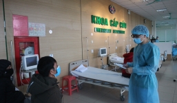 BN số 21 và nam bác sĩ mắc Covid-19 tại BV bệnh Nhiệt đới TW được công bố khỏi bệnh