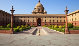 Dinh Tổng thống có người nhiễm Covid-19, hơn 100 gia đình phải cách ly