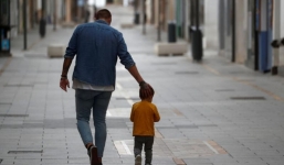 WHO: Đại dịch Covid-19 chưa kết thúc, trẻ em đang bị ảnh hưởng nặng