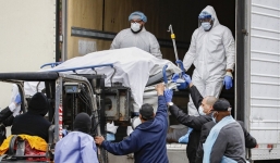 Phòng kịch bản Covid-19 xấu nhất, Mỹ mua thêm 100.000 túi đựng thi thể