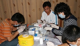 Tình báo Anh: Chính phủ biết Trung Quốc giấu dịch ngay từ đầu