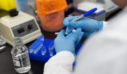 Quan chức tình báo Mỹ thừa nhận có bằng chứng về nguồn gốc Covid-19