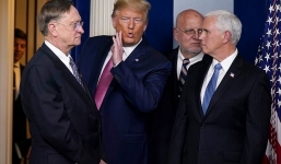 Chính quyền Trump bị tố phớt lờ cảnh báo sớm về Covid-19