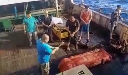 Diễn biến mới vụ 4 thủ thủy Indonesia trên tàu Trung Quốc bị ném xác xuống biển