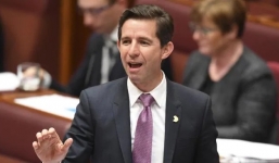 Trung Quốc phớt lờ thỉnh cầu xoa dịu căng thẳng của Australia