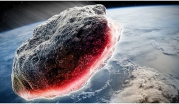 Ô tô bị trúng thiên thạch 'do Chúa', chủ xe đến nhà thờ đòi bảo hiểm