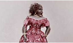 Cuộc đời người phụ nữ xấu nhất thế giới bị chồng hủy hoại tàn khốc