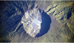 Năm không có mùa hè, Trái đất hứng tuyết giữa tháng 6