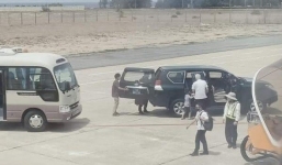 Thông tin vụ xe biển xanh vào sát máy bay đón Phó bí thư Phú Yên