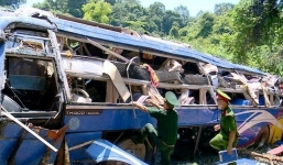 Vụ xe khách lao xuống vực ở Kon Tum: Thêm một nạn nhân tử vong