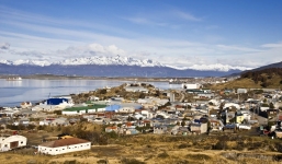 Bí ẩn 57 thủy thủ nhiễm Covid-19 sau 35 ngày lênh đênh trên biển