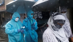 Tin tức thế giới 24h ngày 15/7: Hong Kong bị tước ưu đãi thương mại, lũ lụt Trung Quốc