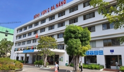 Nghẹn ngào dòng nhật ký viết lúc 2h sáng giữa khu cách ly của bác sĩ Đà Nẵng