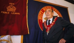 Quốc gia đầu tiên trên thế giới giải thể vì đại dịch Covid-19