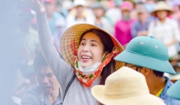 Thủy Tiên không son phấn nhưng lại đẹp kỳ lạ trong bức ảnh gây sốt