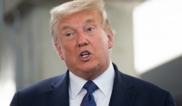 Động thái mới nhất của Trump khi nhận 'hung tin' Joe Biden đắc cử 