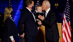 Lộ danh tính cô cháu gái bị bố ruồng rẫy của Joe Biden