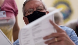 Bang Georgia lại phát hiện hàng ngàn phiếu bầu bị bỏ sót