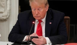 Chính quyền Trump lần đầu thừa nhận thất bại, đồng ý chuyển giao quyền lực