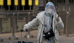 Trung Quốc 'đau đầu' đối phó nạn vắc xin Covid-19 giả