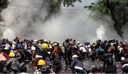 Myanmar biến thành 'vùng chiến sự', tình hình vô cùng căng thẳng