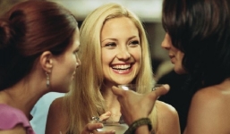 Phụ nữ và 9 sự thật muốn giấu kín: Thích nhận đồ miễn phí, muốn được nhiều người ngưỡng mộ