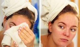 Hành động tàn phá làn da mỗi khi rửa mặt hầu như ai cũng mắc phải