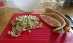 10 loại 'rác thực phẩm' có thể ăn ngon lành