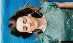 6 âm thanh được xem như thần dược dành cho người khó ngủ