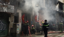 Cháy nhà ở quận 11, TP.HCM, thiệt hại nghiêm trọng