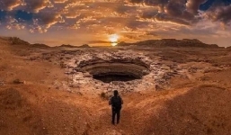 Giếng bí ẩn nghìn năm bốc mùi lạ mà nhân loại chưa thể chạm đáy